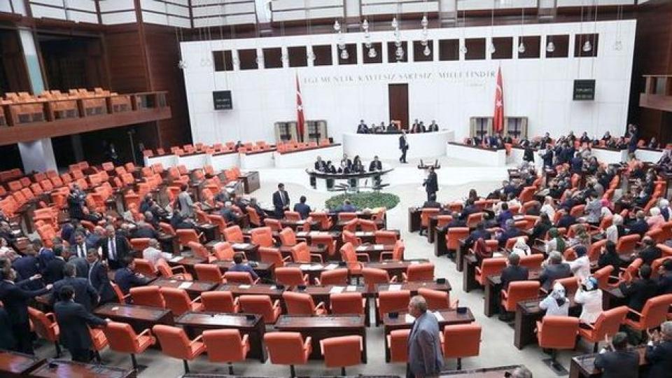 9 Ekim 2026: Siyasi Liderlerin Gündemi ve Kritik Ekonomik Veriler