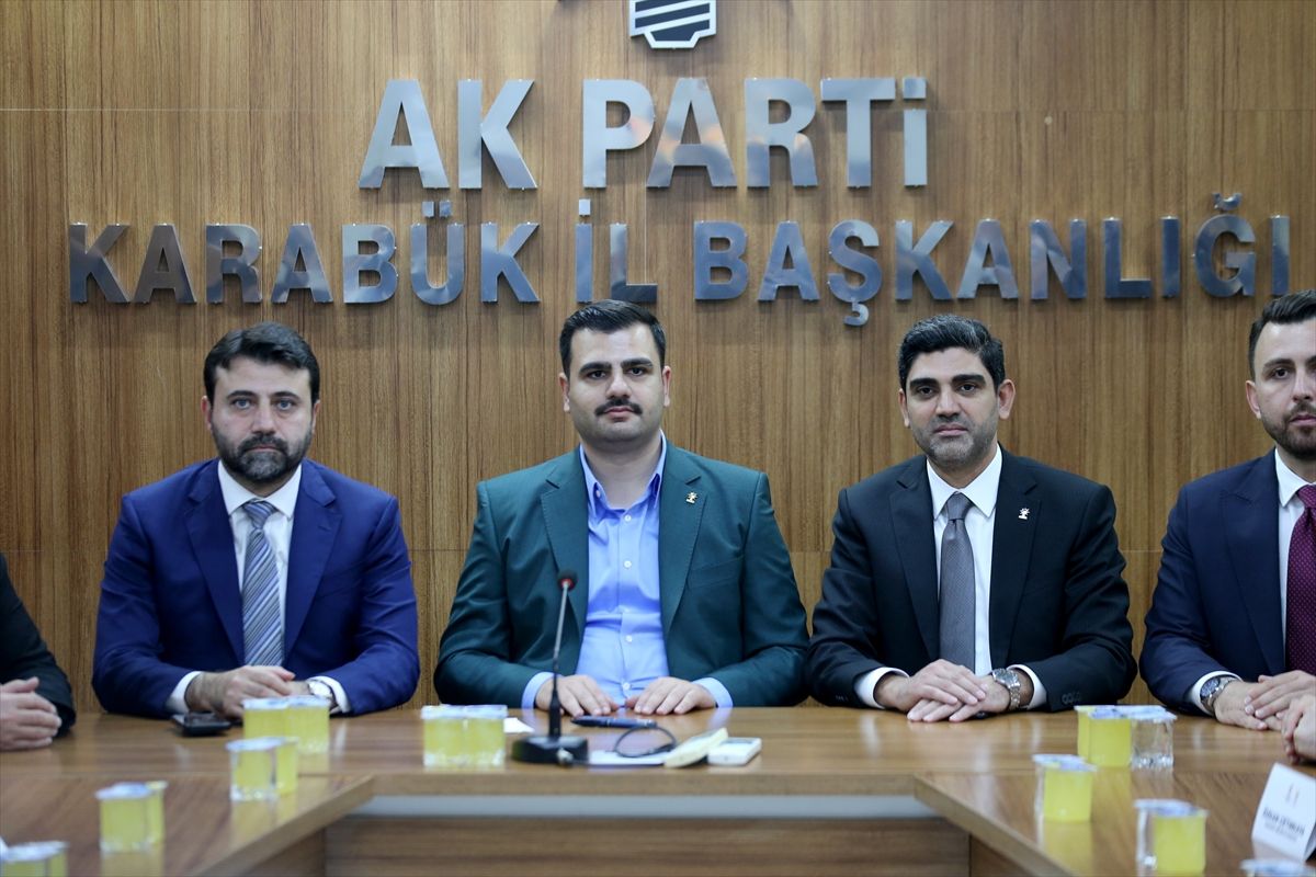 AK Parti'li Usta'dan Meclis'in Olağanüstü Toplantı İhtimali Açıklaması