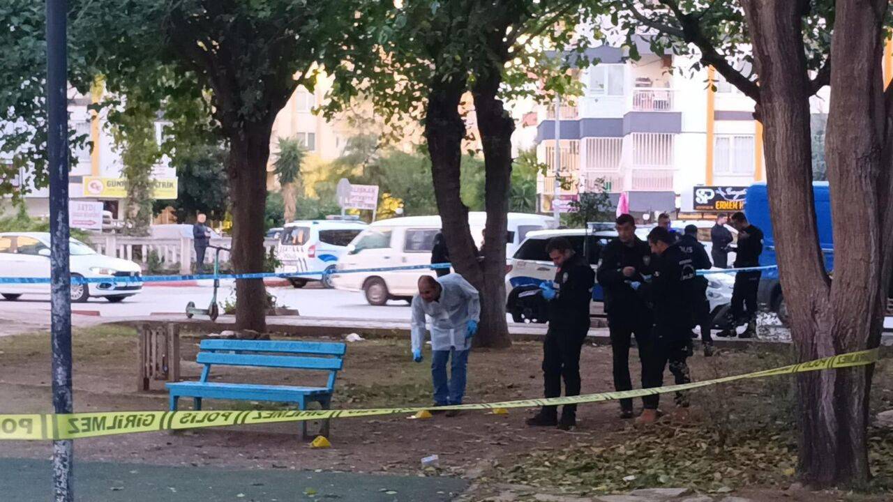 Antalya'da Silahlı Saldırı: Sedat Peker'e Mesaj Gönderen İsim Yaralı