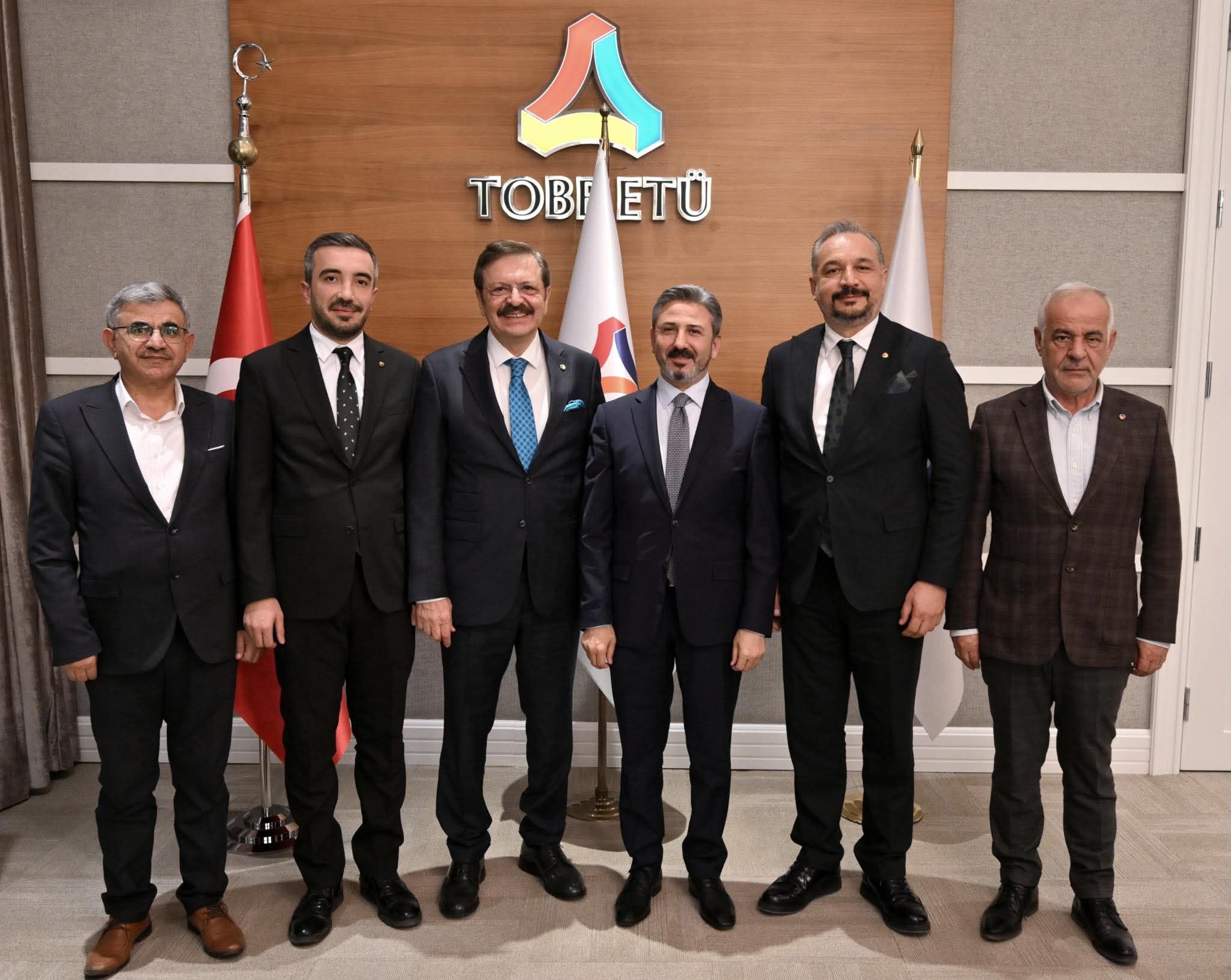 ATSO Heyetinden Hisarcıklıoğlu ve Bakan Aydın'a Ankara Ziyareti
