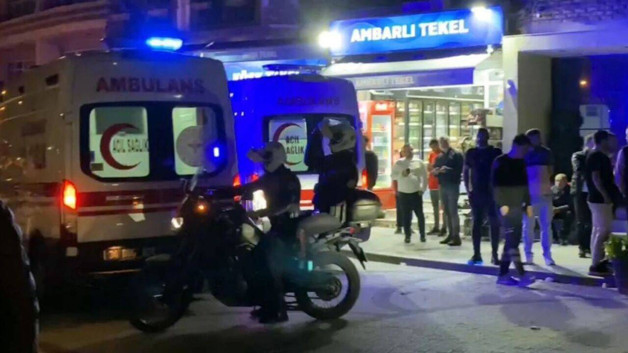 Avcılar'da Parkta Silahlı Saldırı: Aydın D. Yaralandı, Genç Saldırgan Aranıyor