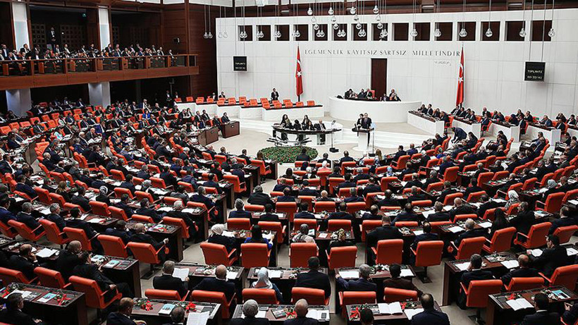 Bahçeli'den İsrail'e Sert Uyarı: Türkiye'yi Kışkırtmayın