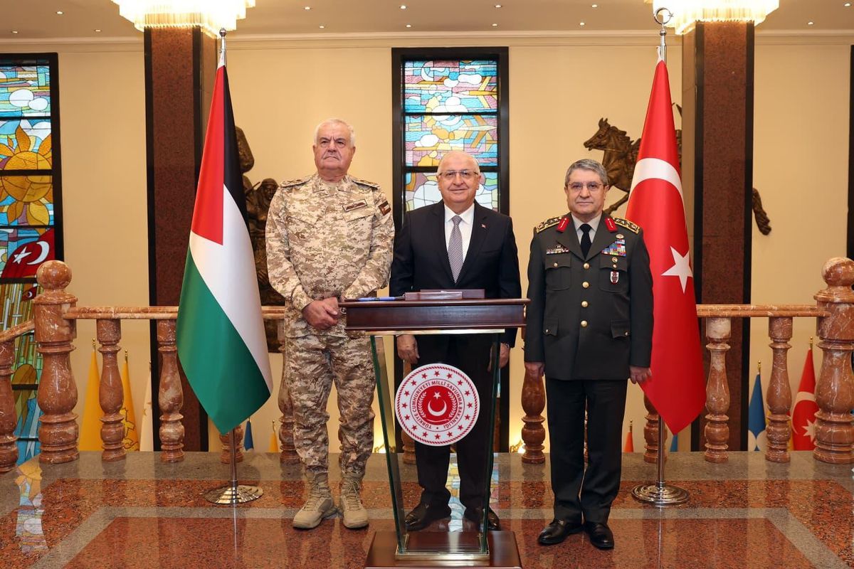Bakan Güler, Kuveyt Genelkurmay Başkanı Al-Shuraian'ı Kabul Etti