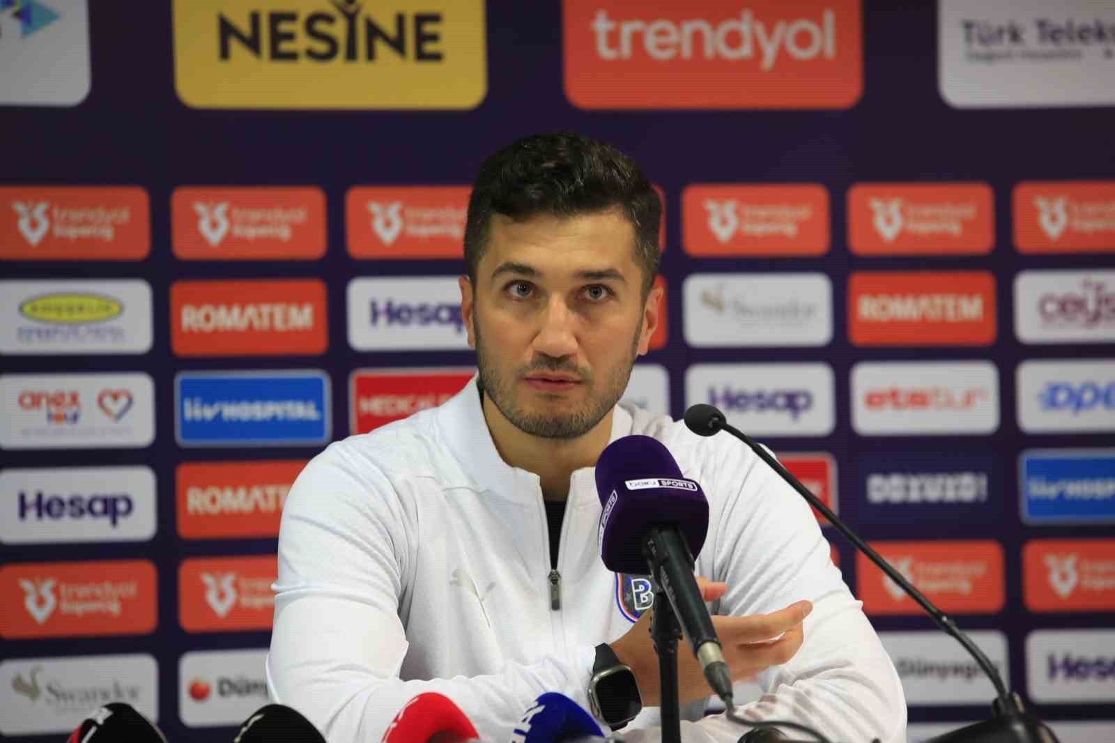 Başakşehir Teknik Direktörü Nuri Şahin'e "Ağır Oldu" Dedirten Şok Soru