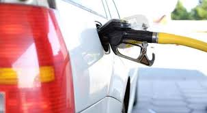 Benzine 4,35 TL İndirim Bekleniyor: Pompaya Yansıma Belirsizliği