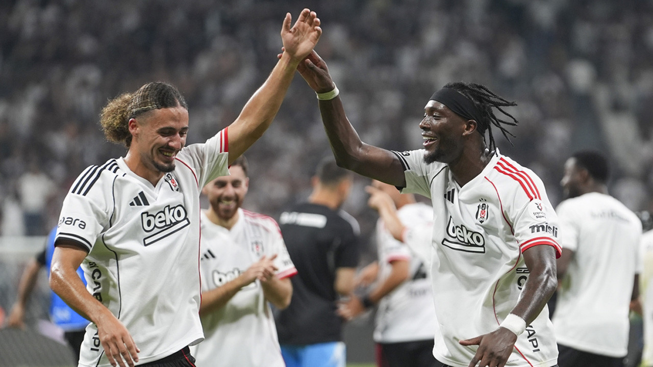 Beşiktaş, Yeni Transferi Dusan Vlahovic'i UEFA Kadrosuna Ekledi
