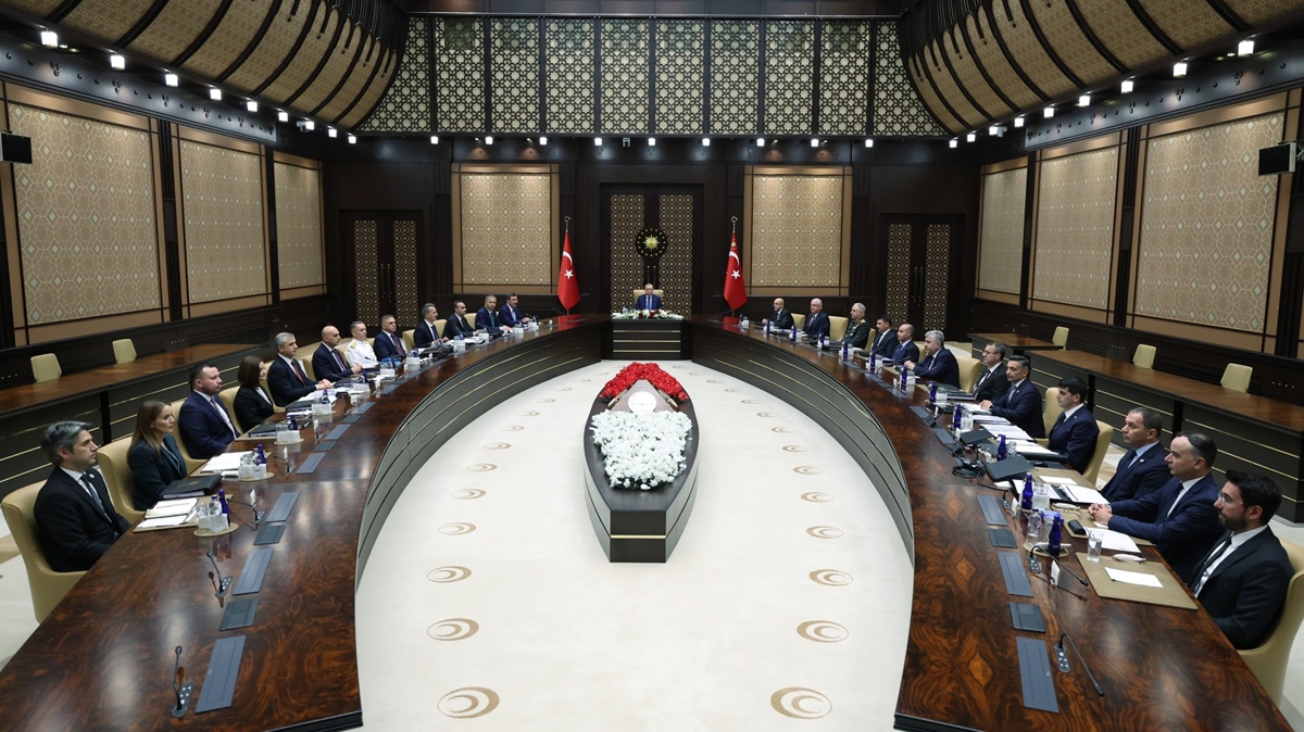 Beştepe'deki Fon Toplantısı Sona Erdi: 5 Kritik Karar Alındı