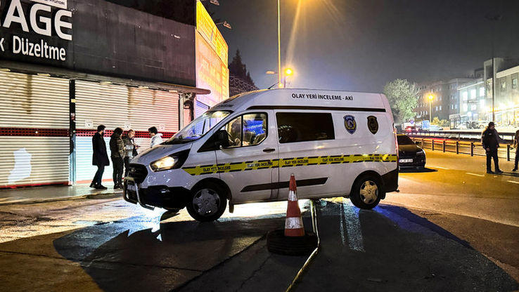 Büyükçekmece'de Kanlı Saldırı: Rezidansta 1 Ölü, 1 Yaralı