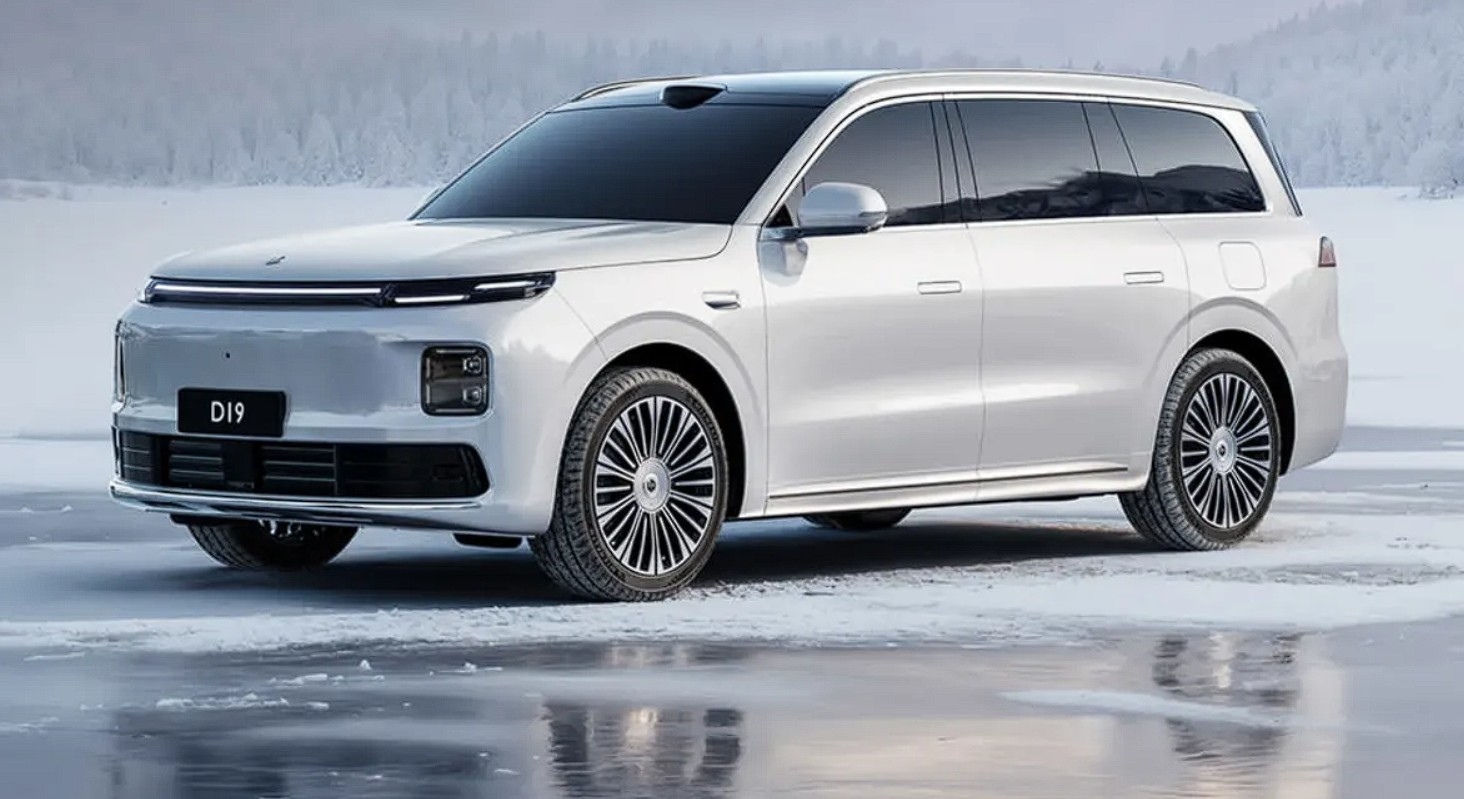 BYD, Otomotiv Devi Toyota'nın Tahtına Göz Dikti: Rekabet Kızışıyor