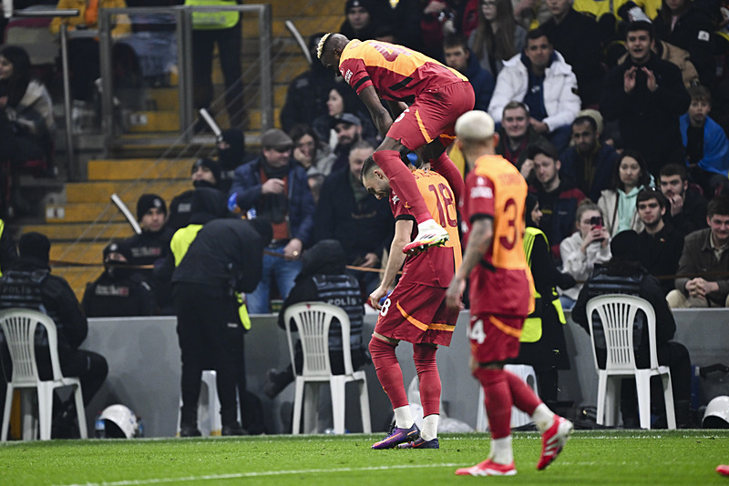 Canlı Anlatım: Erzurumspor FK Galatasaray Süper Lig Maçı