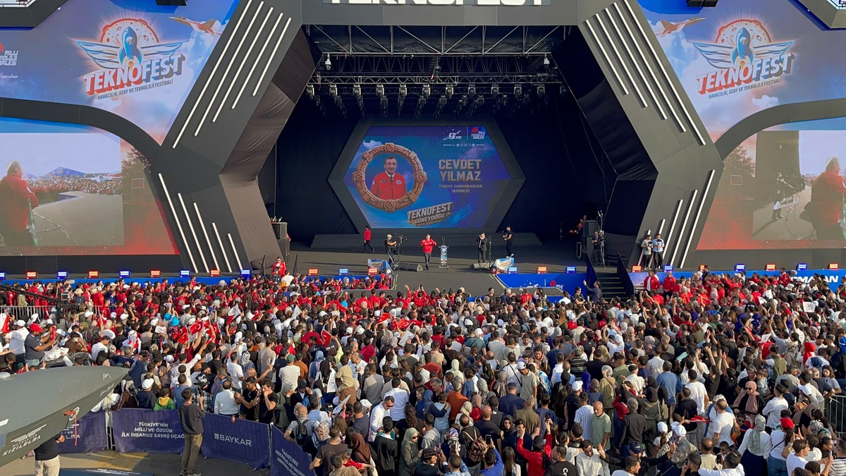 Cevdet Yılmaz: Türkiye Yüzyılı, Teknofest Gençliğinin Yüzyılı Olacak