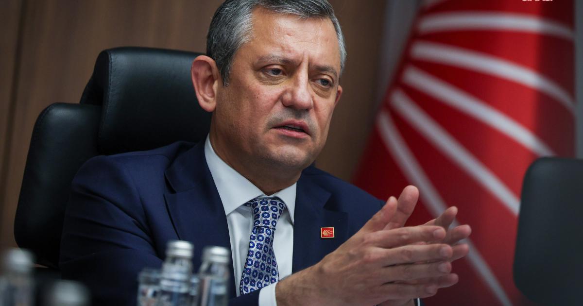 CHP Lideri Özel'den Yeni Parti Açıklaması: Süreci Bir Grup Yürütüyor