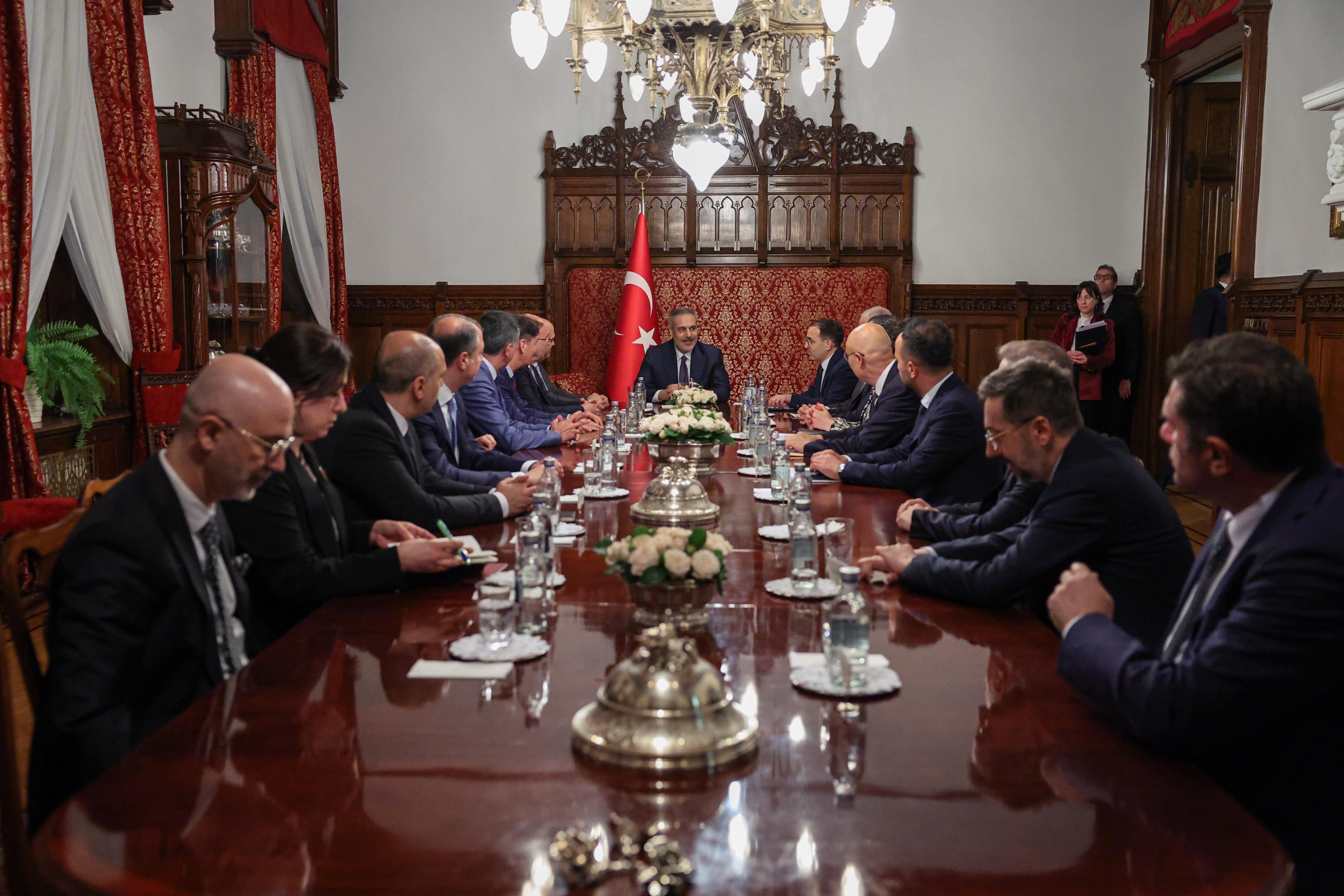 CIA Direktörünün Moskova Ziyareti Baltık Ülkelerinde Endişe Yarattı
