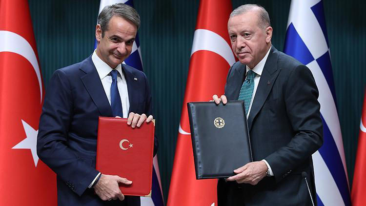 Cumhurbaşkanı Erdoğan'dan Ahlat'ta Birlik ve Çözüm Çağrısı