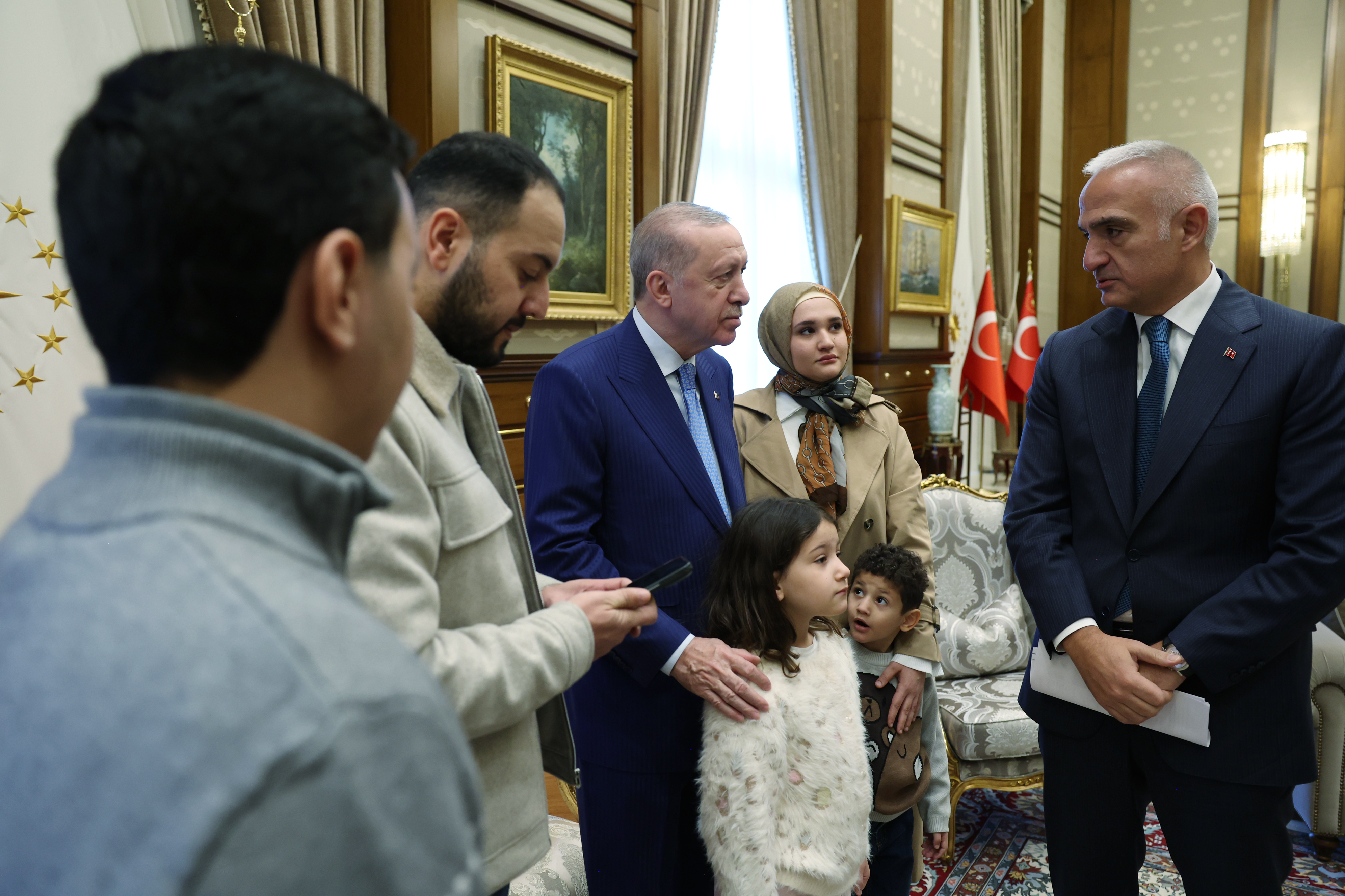 Cumhurbaşkanı Erdoğan, Filistinli Hind Rajab'ın Ailesini Kabul Etti