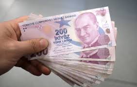 Emekli Maaş Promosyonunda Rekabet Kızıştı: Bankalardan 35.000 TL'ye Varan Fırsatlar