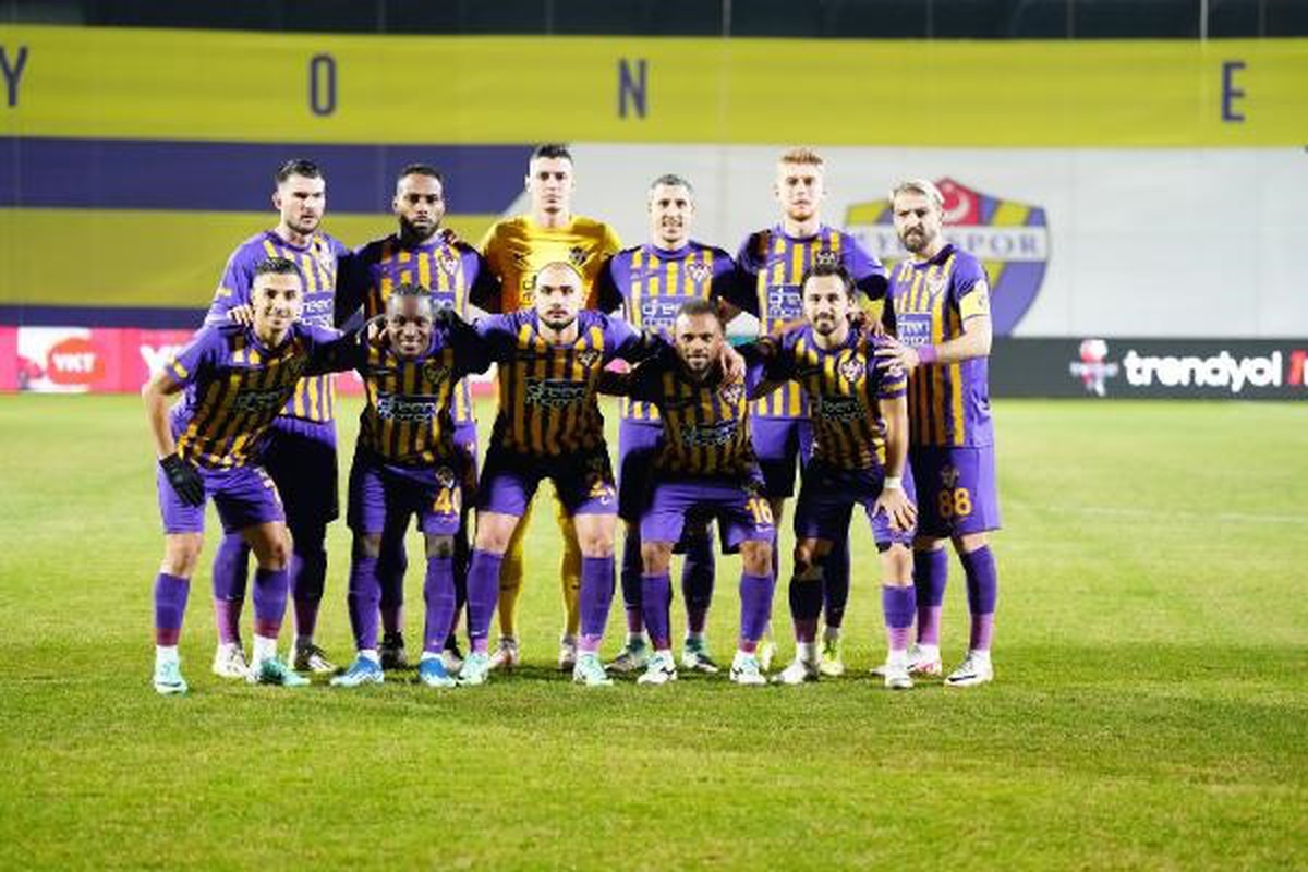 Erzurumspor FK, Eyüpspor'u 2 Golle Mağlup Etti: Maç Sonucu ve Detaylar