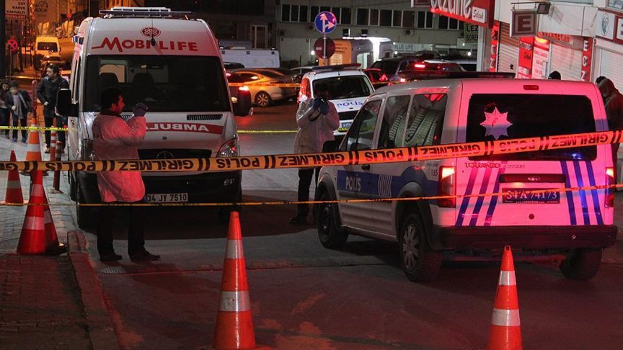 Esenyurt'ta Trafik Polislerine Silahlı Saldırı: 1 Polis Ağır Yaralı