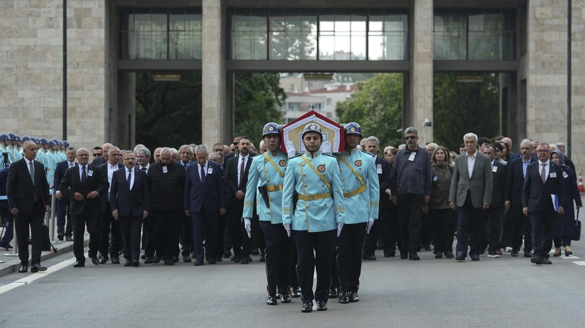 Eski Milletvekili Cevdet Selvi İçin Meclis'te Veda Töreni
