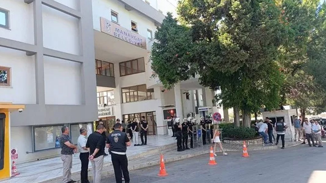 Etimesgut Belediyesi Operasyonunda Şok Gelişme: 7 Tutuklama Kararı Çıktı