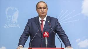 Faik Öztrak CHP'nin Yeni Grup Başkanı Seçildi: Kritik Süreç Tamamlandı