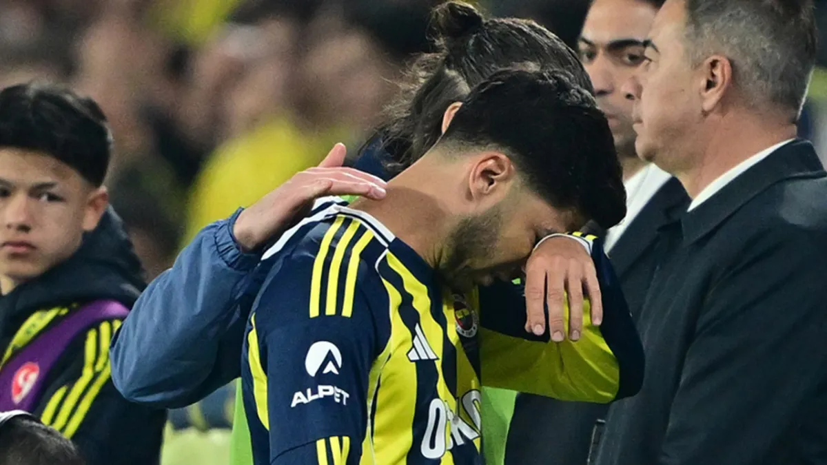 Fenerbahçe'de Asensio Şoku: Ameliyat Kararı Yok, Tedavi Sürecek