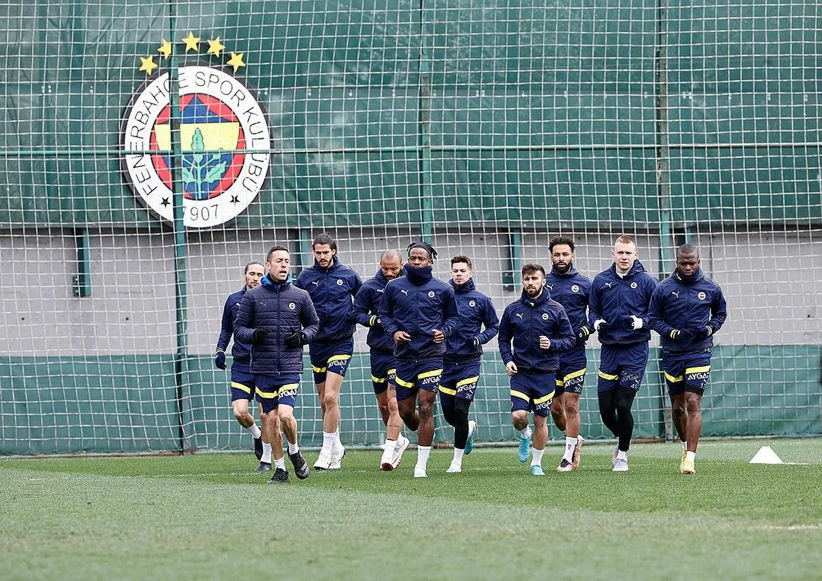 Fenerbahçe'de Fred İçin Flaş Gelişme: Menajeri İstanbul'a Geldi
