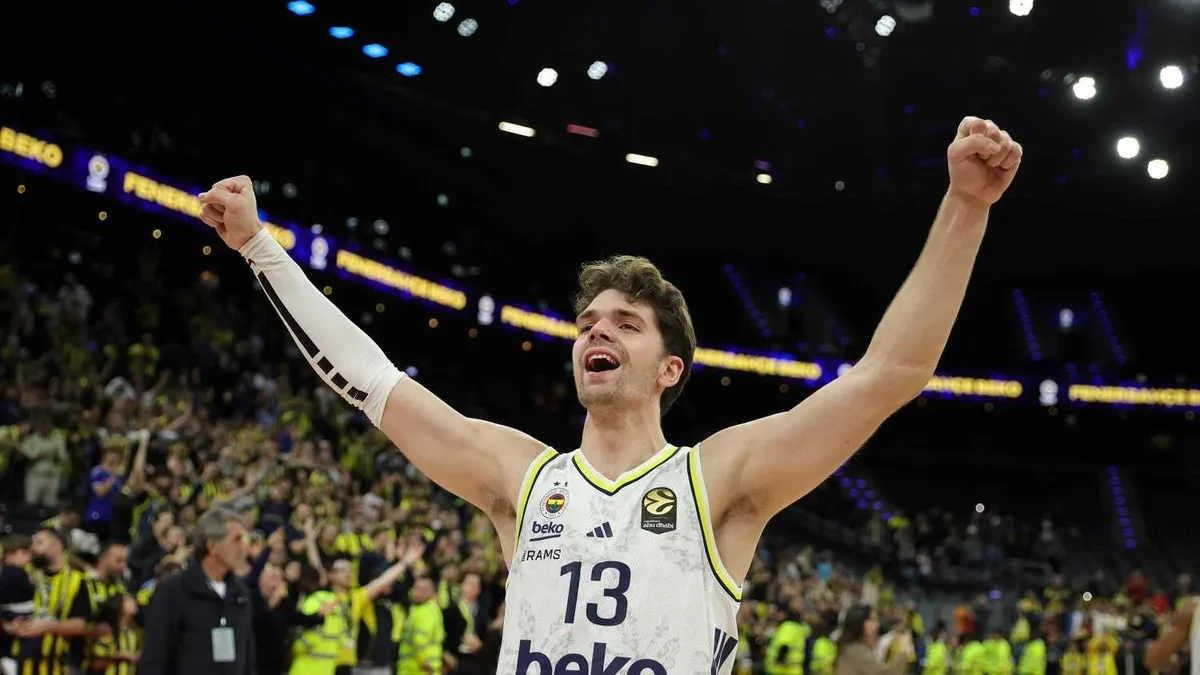 Fenerbahçe'nin Yıldızı Tarık Biberovic NBA'e Gidiyor!