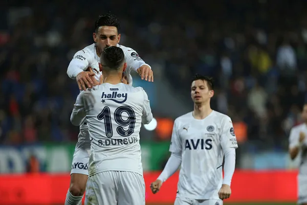 Fenerbahçe Rize'de Şov Yaptı: 0-3 Maç Sonucu, Goller ve Özet