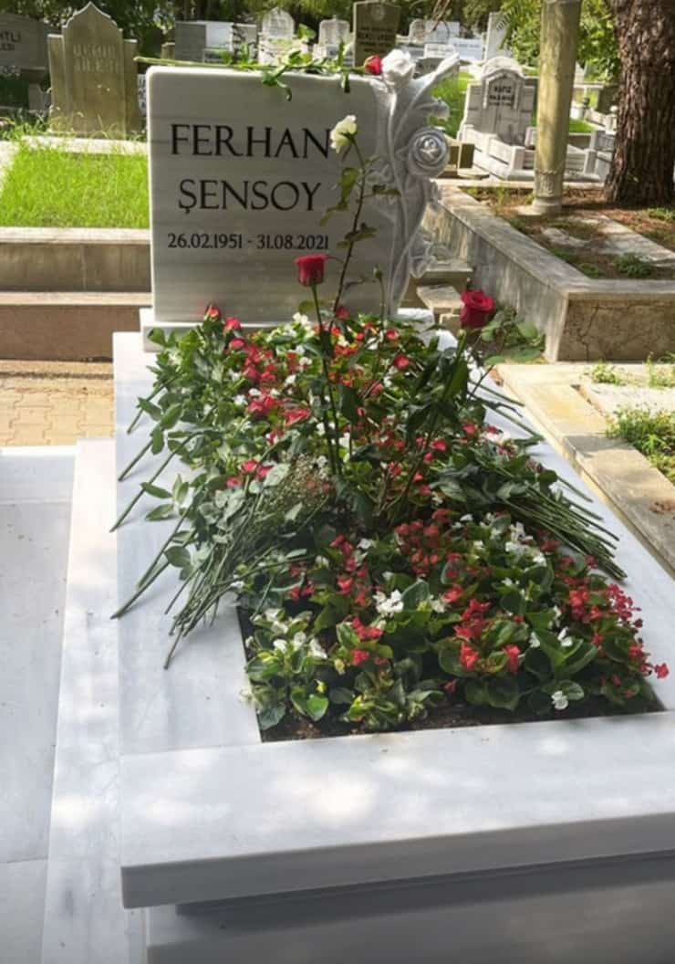 Ferhan Şensoy Vefatının 5. Yılında Özlemle Anılıyor