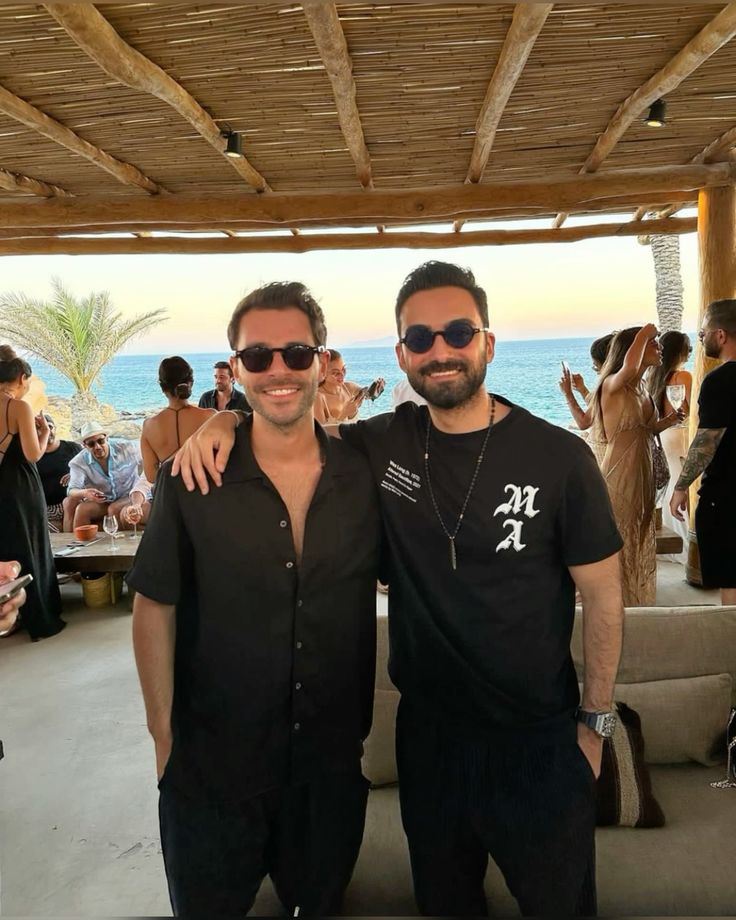 Fethi Sabancı Kamışlı'nın Kalbi Ünlü DJ Sıla Deren'e Kaptırdı