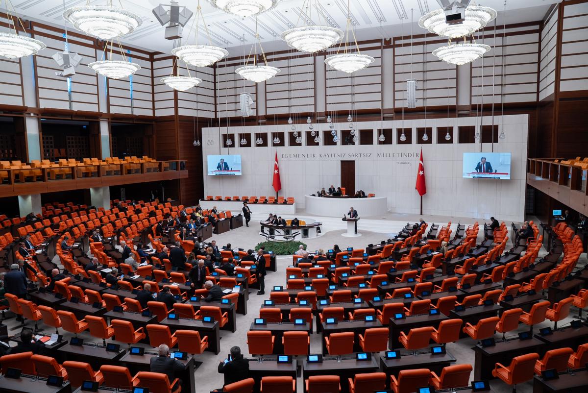 Fon Yasası Meclis'te Kabul Edildi: 390 Binden Fazla Yatırımcıya Ödeme
