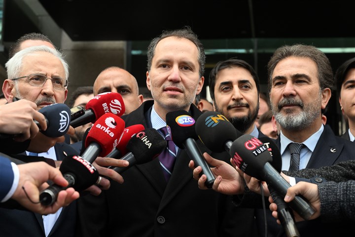 Fransa'da Kritik Gelişme: İçişleri Bakanı'nın İstifası Reddetti, Macron'dan Sert Mesaj