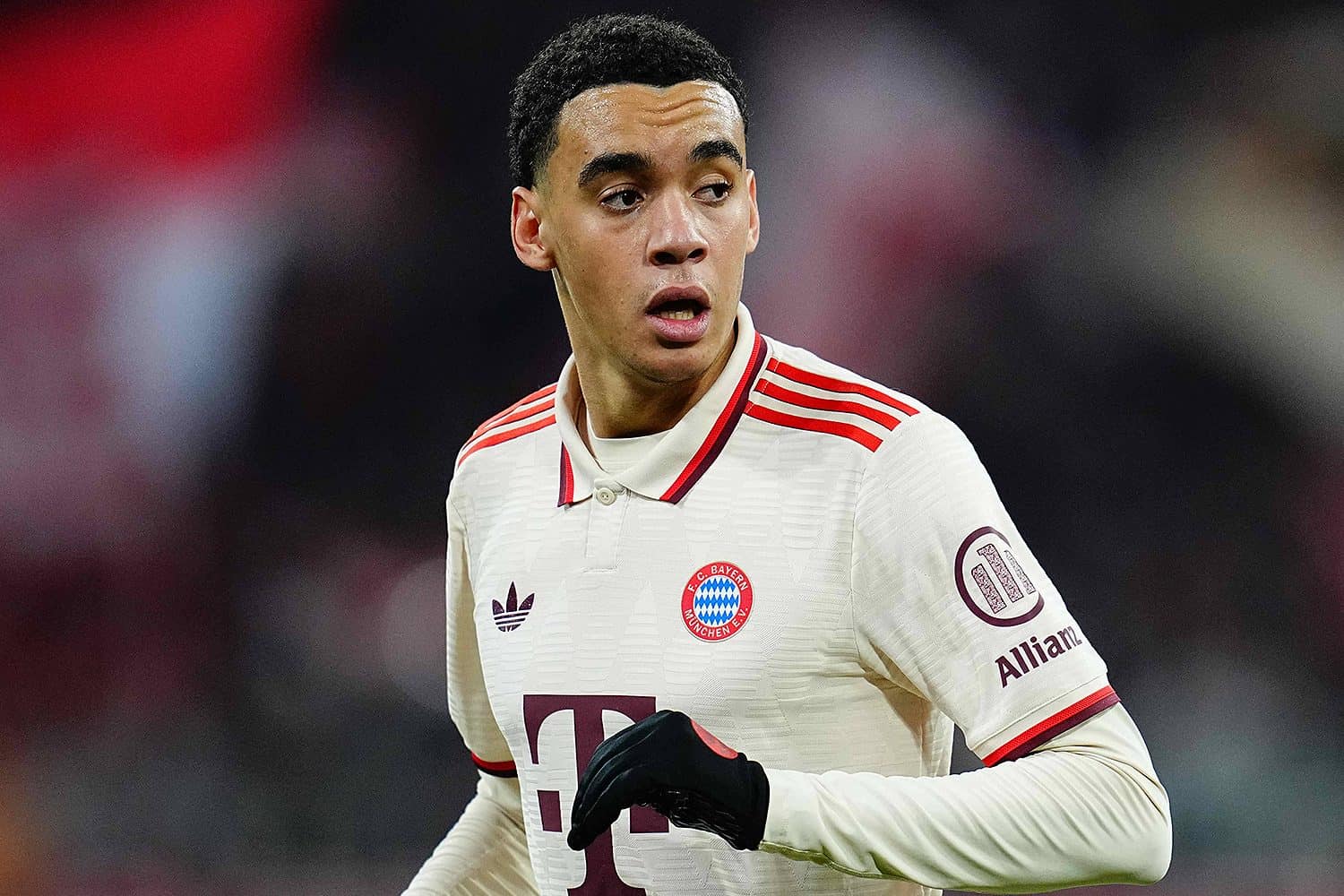 Galatasaray'dan Jamal Musiala Açıklaması: Transfer İddiaları Yalanlandı