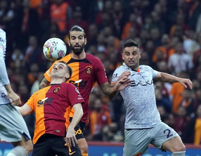 Galatasaray Göztepe Maçında Nefes Kesen Düello: Aslan Evinde 3-2 Kazandı