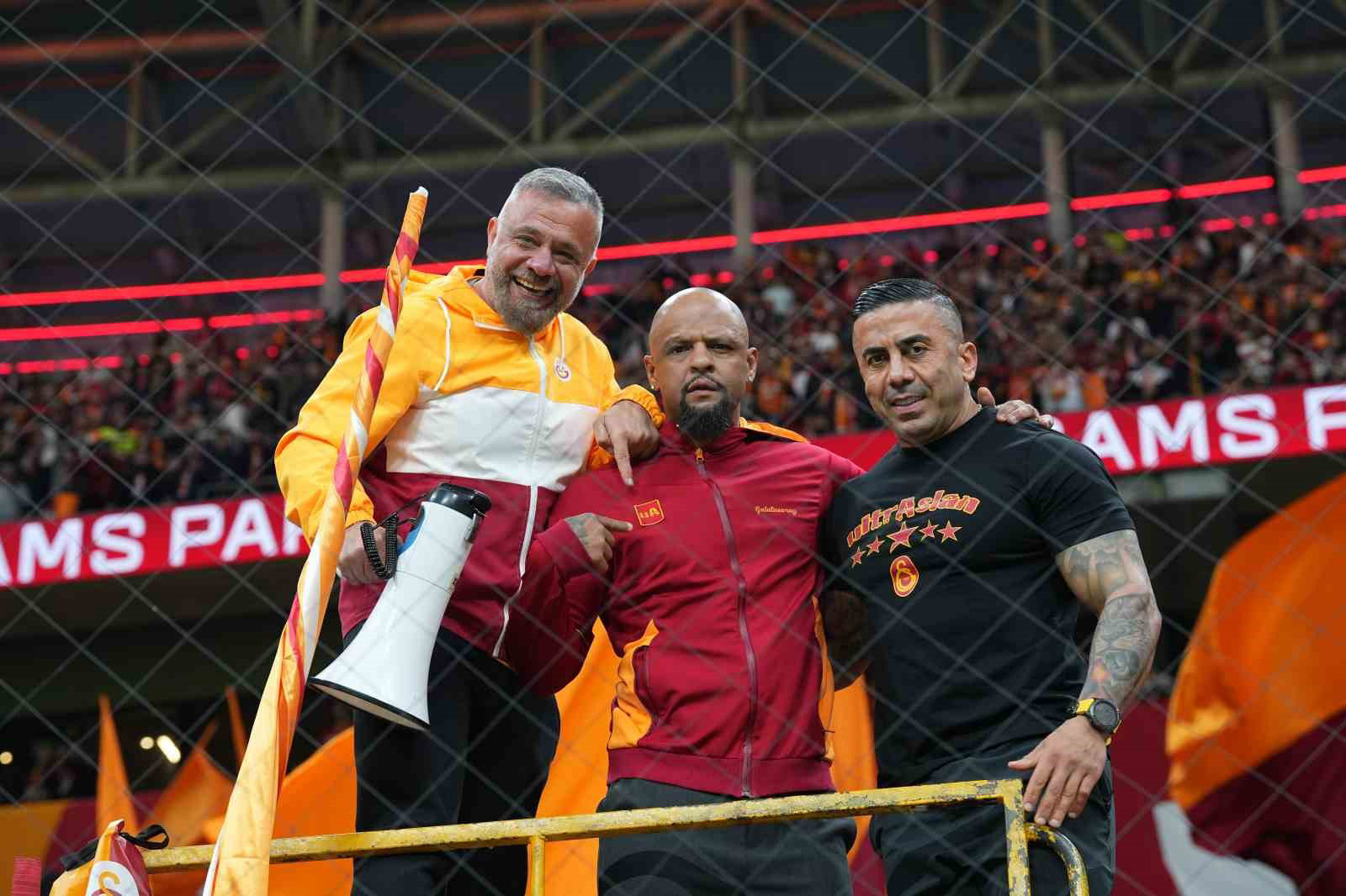Galatasaray, Kocaelispor'u Ağırlıyor: Tarihi Rekabet Devam Ediyor
