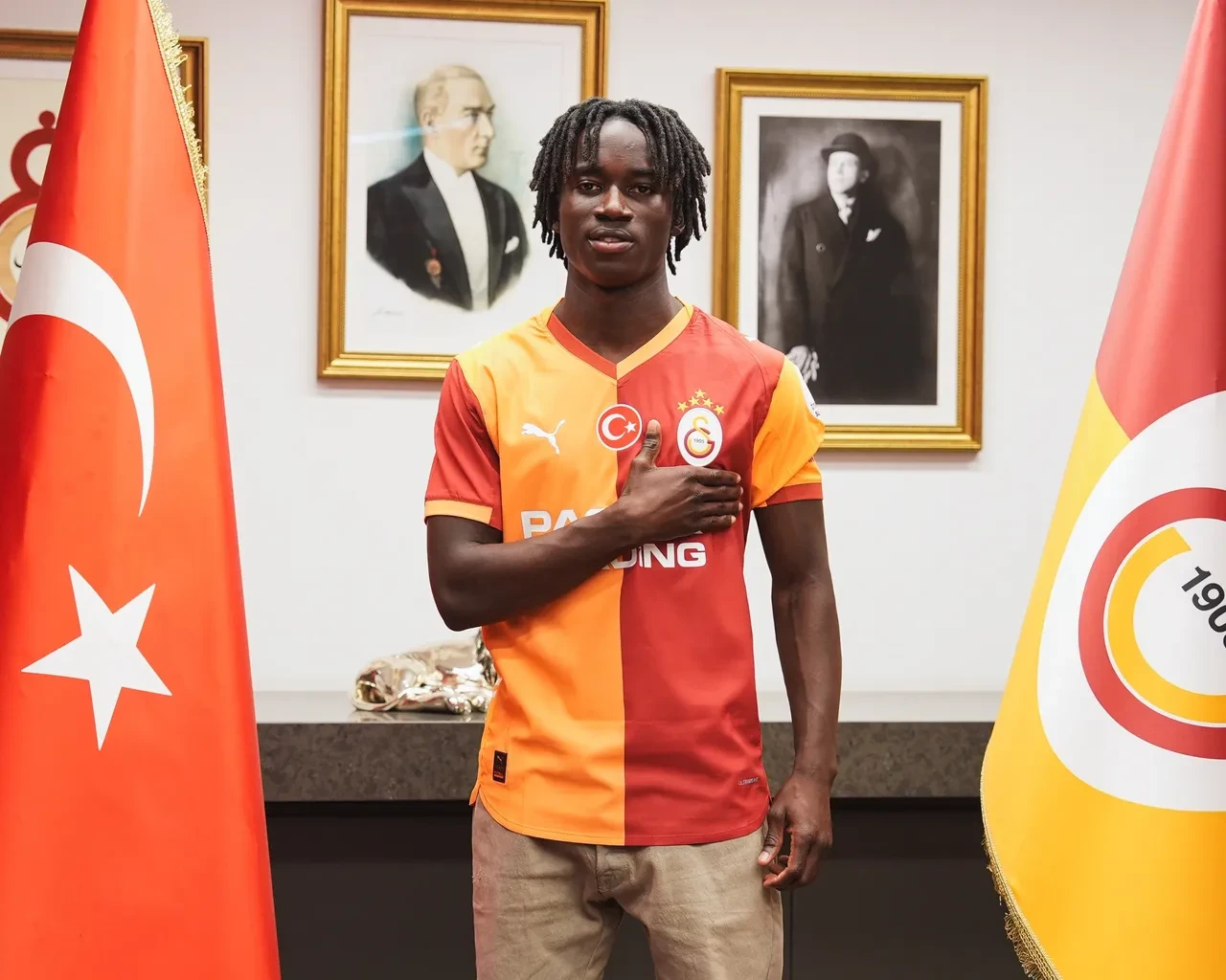 Galatasaray, Lesley Ugochukwu'yu Kiralık Olarak Kadrosuna Kattı