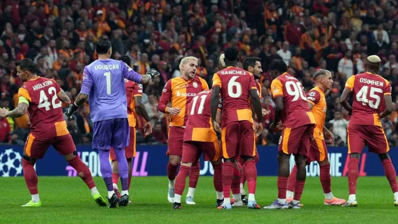 Galatasaray, Rus Yıldız Aleksei Batrakov'u Resmen Açıkladı: İstanbul'da!