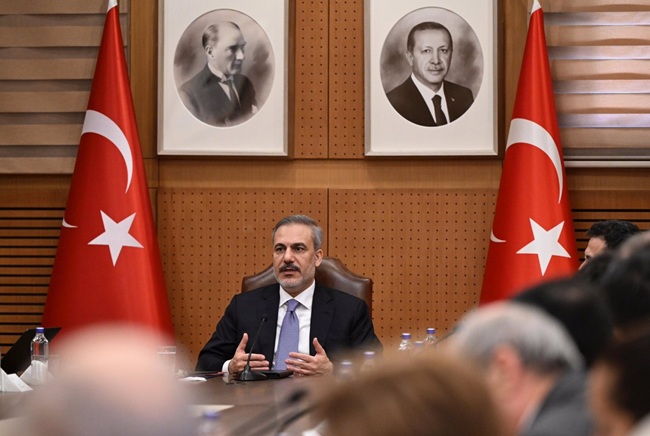 Hakan Fidan'dan İsrail Cumhurbaşkanı Herzog'a CICA Zirvesi'nde Sert Tepki