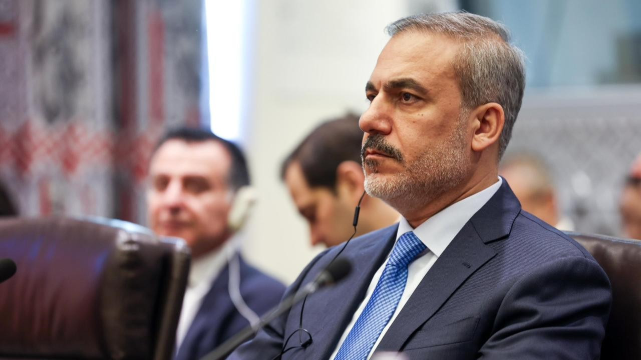 Hakan Fidan'dan Sert İsrail Mesajı: Sadece Bölgeye Değil, Dünyaya Tehlike