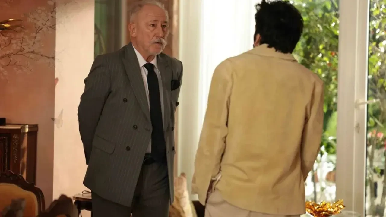 Haysiyet İlk Bölümüyle Ekranlara Damga Vurdu! Mehmet ve Simay'ın Aşkı