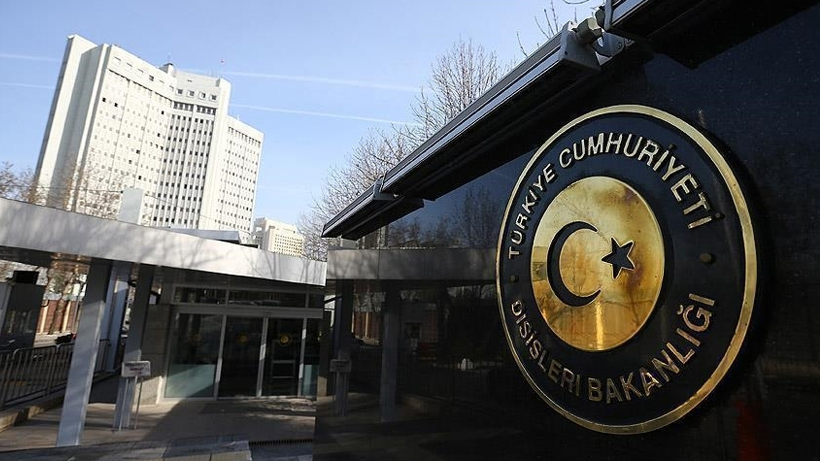 İran Dışişleri Bakanı'ndan Kritik İtiraf: Güvenlik Açığı Mevcut
