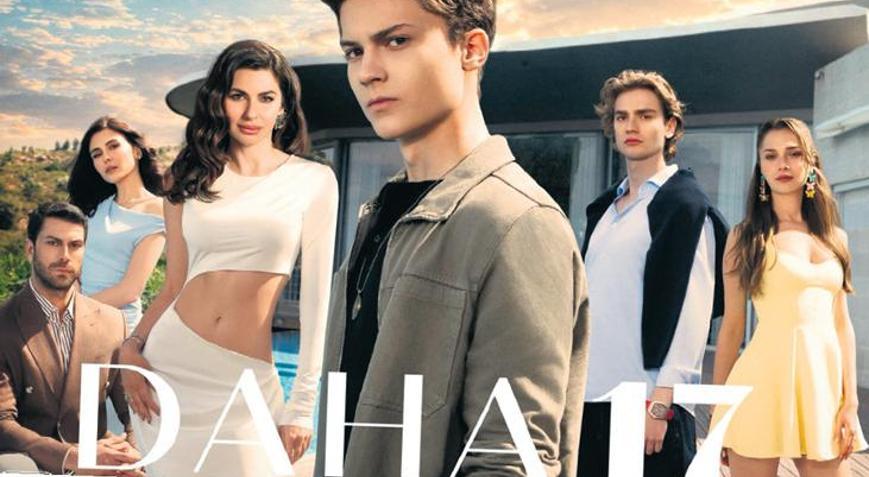 İrem Derici'nin 'Daha 17' Dizisine Olan Hayranlığı Gündem Oldu