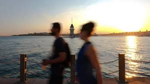 İstanbul Kavurucu Sıcaklarda Boğaz'a Akın Etti: Serinleme Çareleri Aranıyor