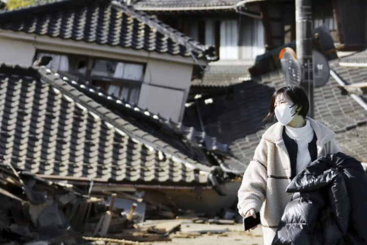 Japonya'da Yıkıcı Deprem: Kumamoto'da Can Kaybı 18'e Yükseldi