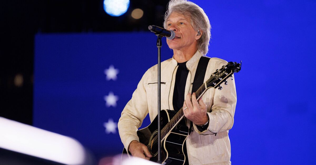 Jon Bon Jovi Ses Teli Ameliyatı Sonrası Sahnelere Geri Döndü