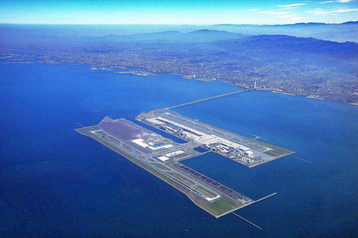 Kansai Havalimanı: Yapay Ada Üzerindeki Dev Havalimanı Çökmeye Devam Ediyor
