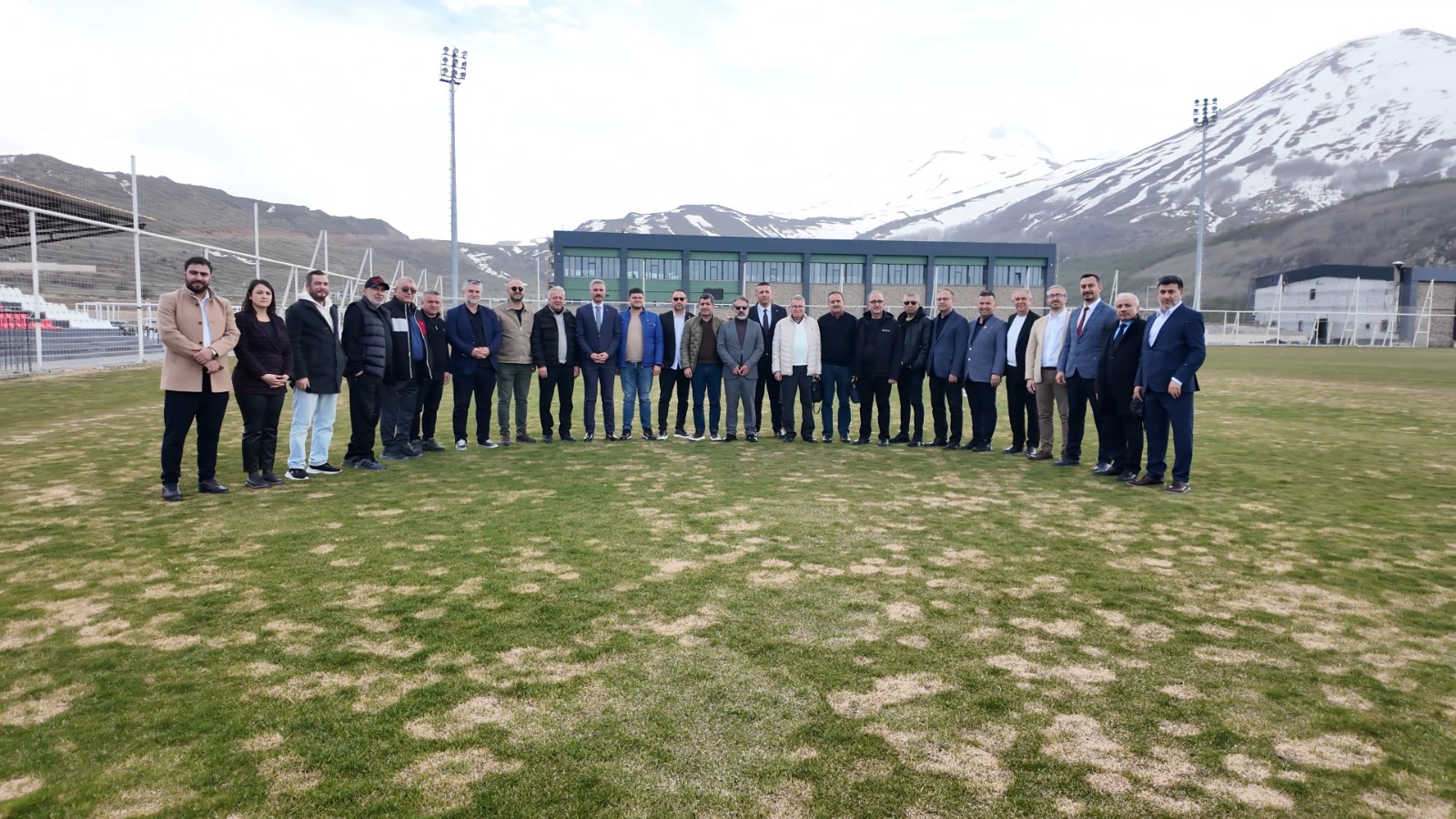 Kayseri'nin Spor Hamlesi Büyüyor: Erciyes Kamp Merkezi'ne Tam Not