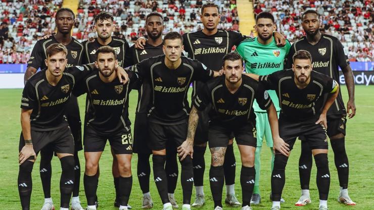 Kayserispor'da Transfer Yasağı Resmen Kalktı: 15 İmza Birden Geldi