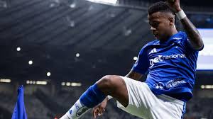 Keny Arroyo'dan Flamengo'ya Muhteşem Gol: Cruzeiro'ya Zafer Getirdi